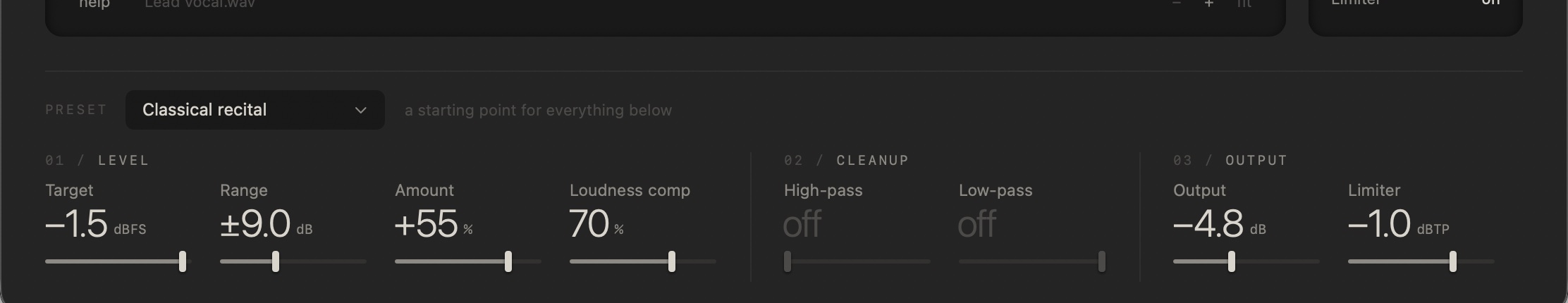Gain Curve's controls: preset, level, cleanup and output.